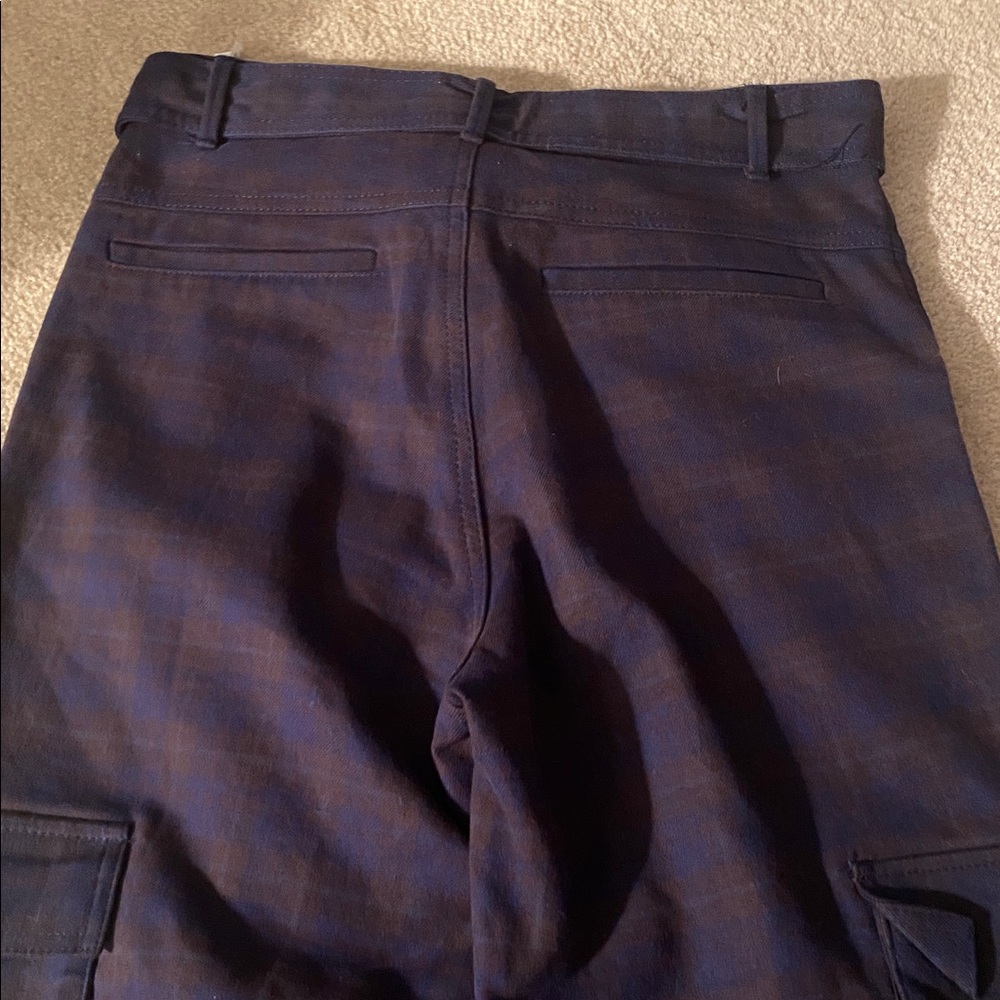 Zara size medium plaid pants cargo pockets and tie belt - Picture 6 of 6